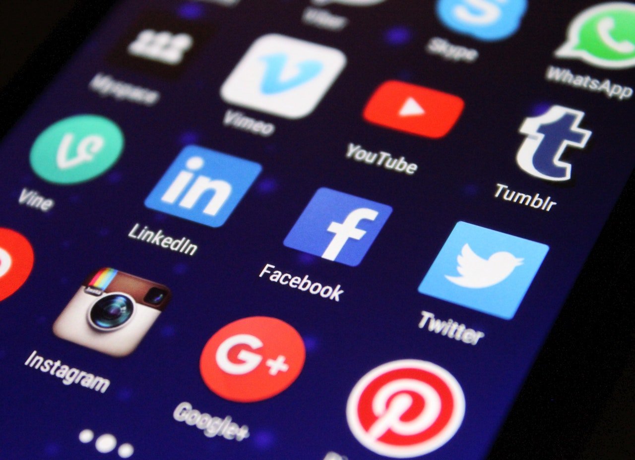 connect with journalists on social media